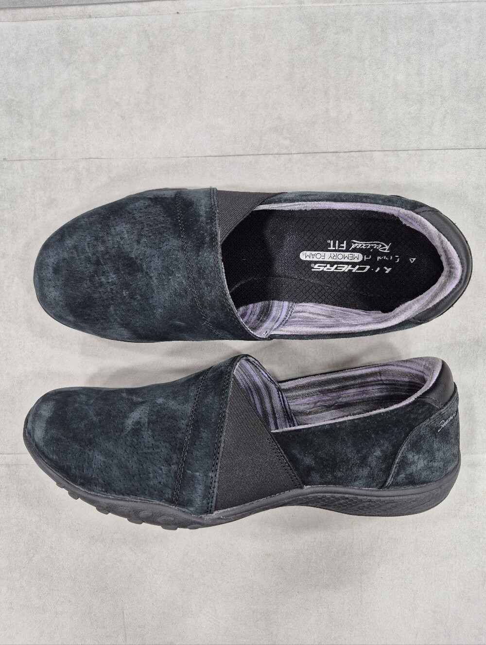 Skechers slip on shoes women's blue-black suede leather relaxed fit memory foam